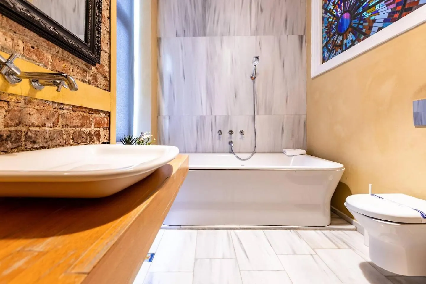 Charming Rustic 2Bd2Bath Heart Of Taksim! #364 Apartment Istanbul 0*,  Turkey