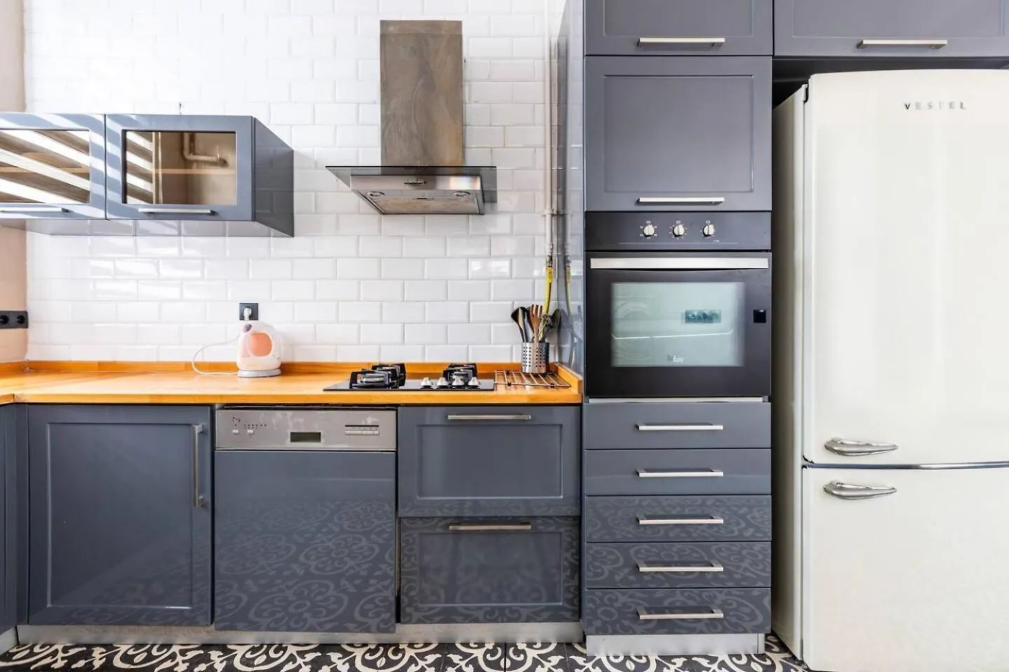 Charming Rustic 2Bd2Bath Heart Of Taksim! #364 Apartment Istanbul