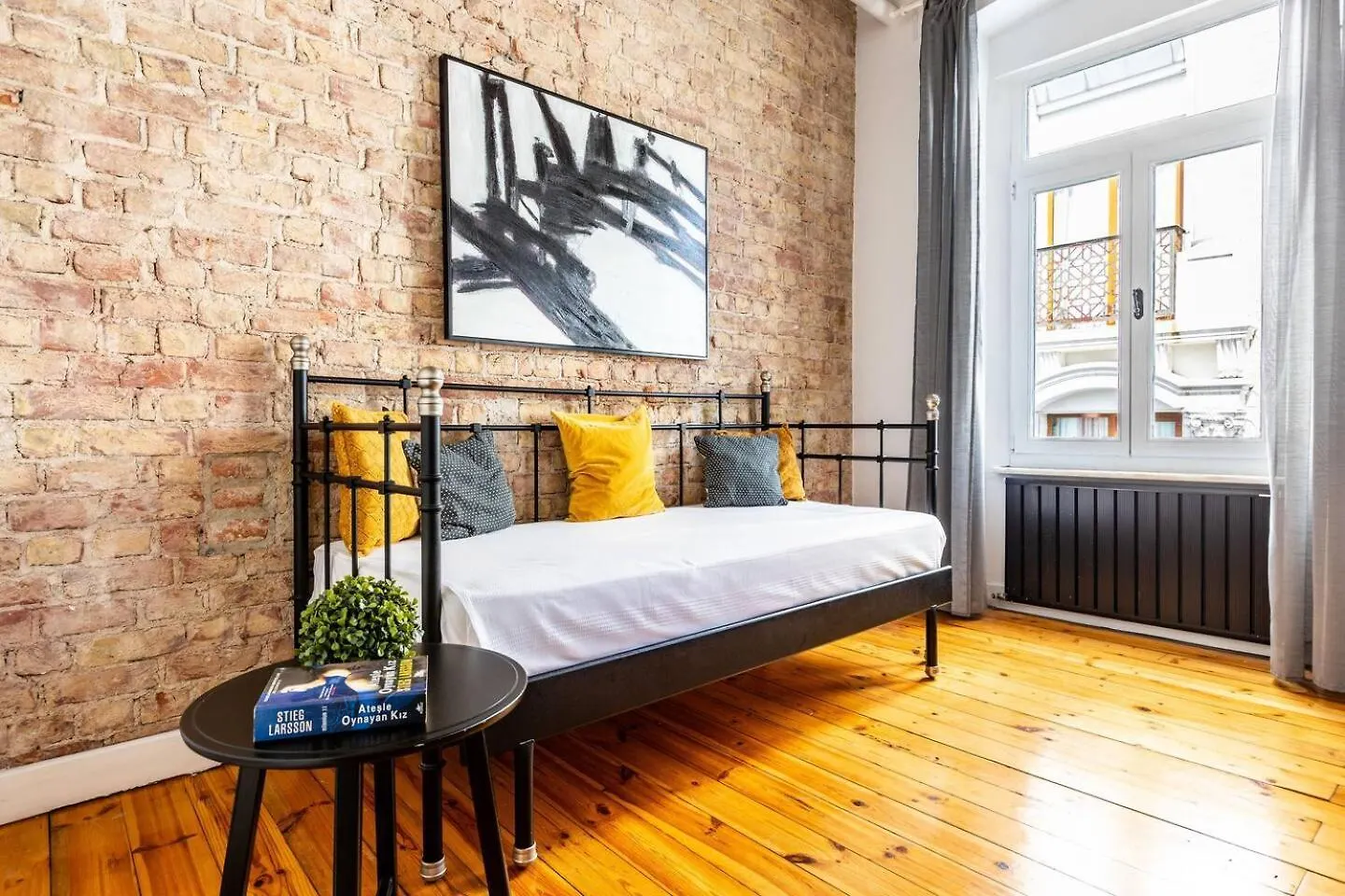 Charming Rustic 2Bd2Bath Heart Of Taksim! #364 Apartment Istanbul